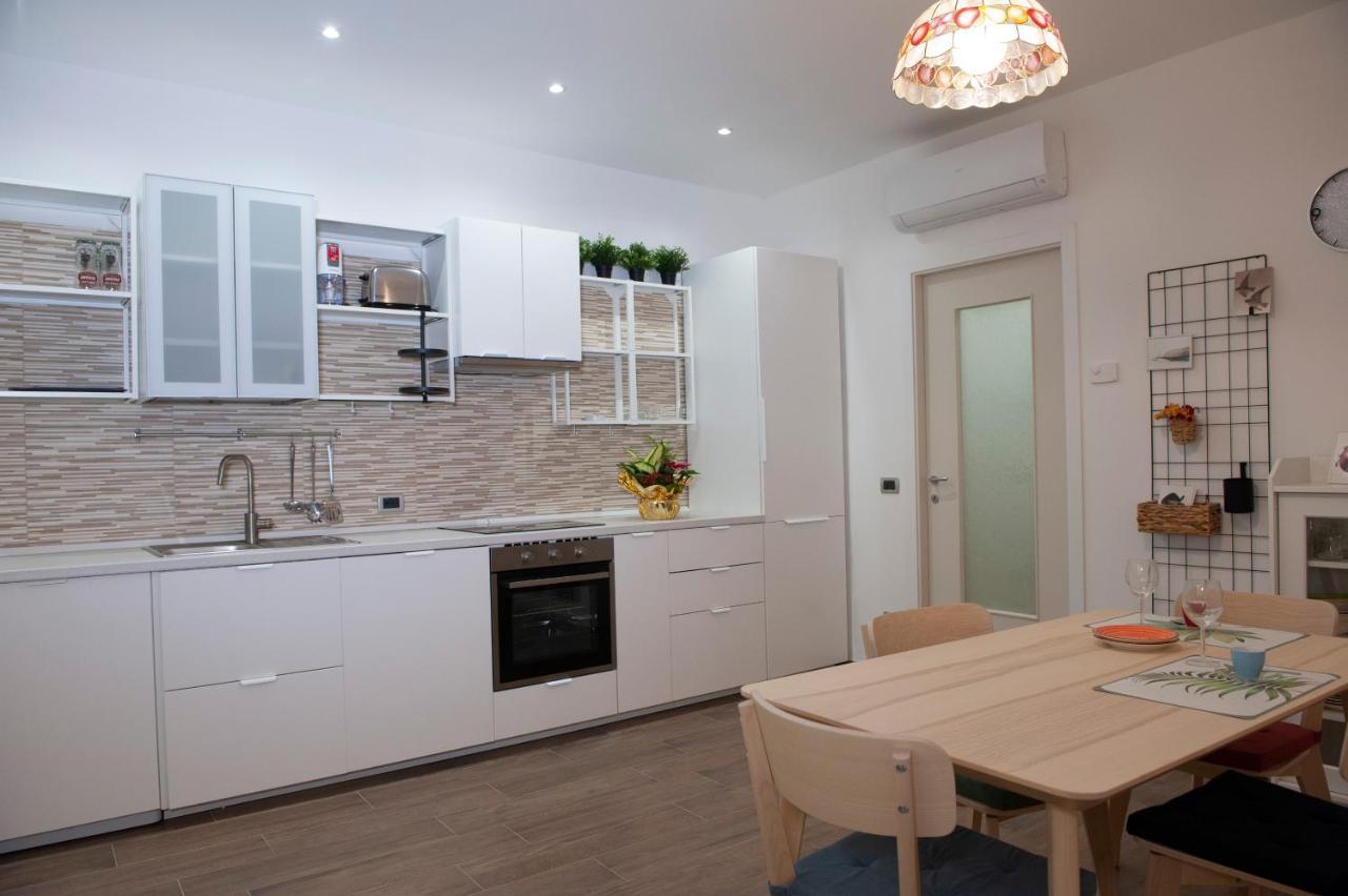 Sungarda Apartment Monzambano Eksteriør bilde