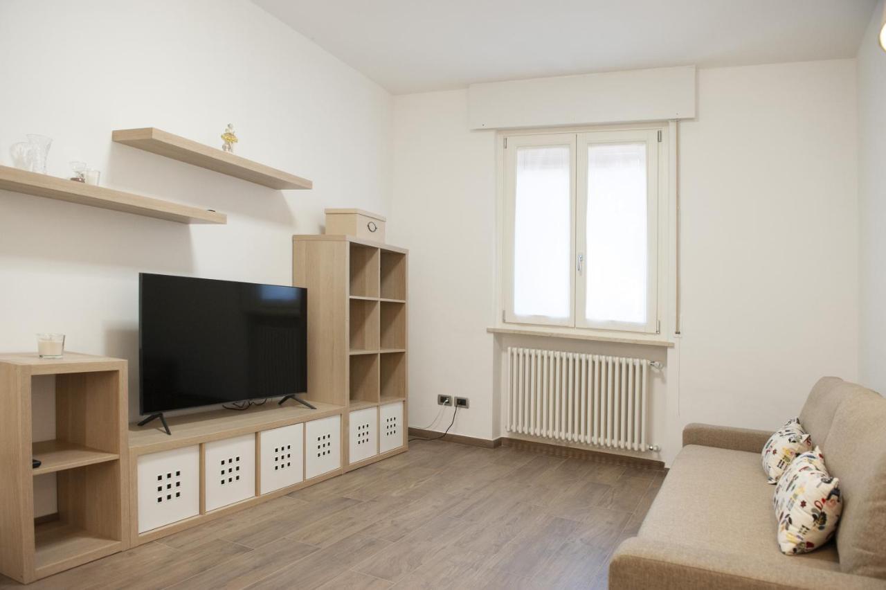 Sungarda Apartment Monzambano Eksteriør bilde